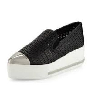 Miu Miu Perforated Pointed Cap-Toe Platform Leather Sneaker Shoes Italy Black 8